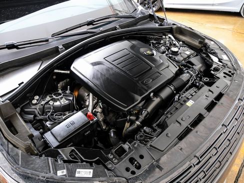 Used 2024 Land Rover Range Rover Velar Dynamic SE image 56