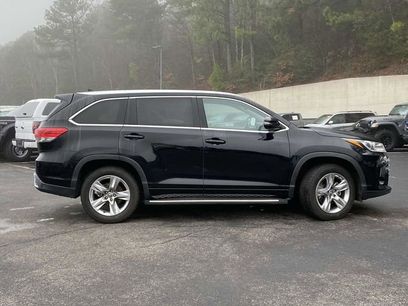 Used 2017 Toyota Highlander Limited