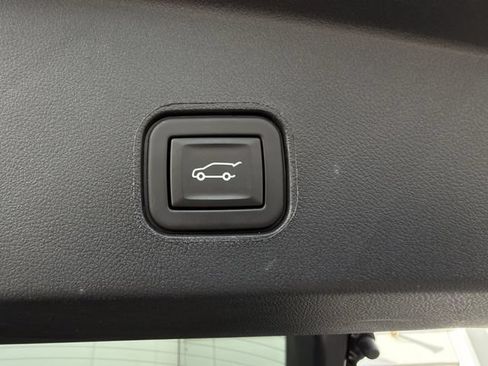 Certified 2024 Cadillac Lyriq Tech RWD image 30