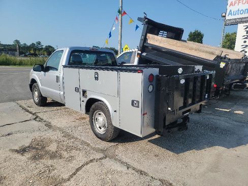 Used 2016 Ford F250 XL RWD image 5