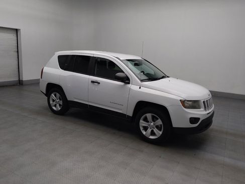 Used 2016 Jeep Compass Sport image 11