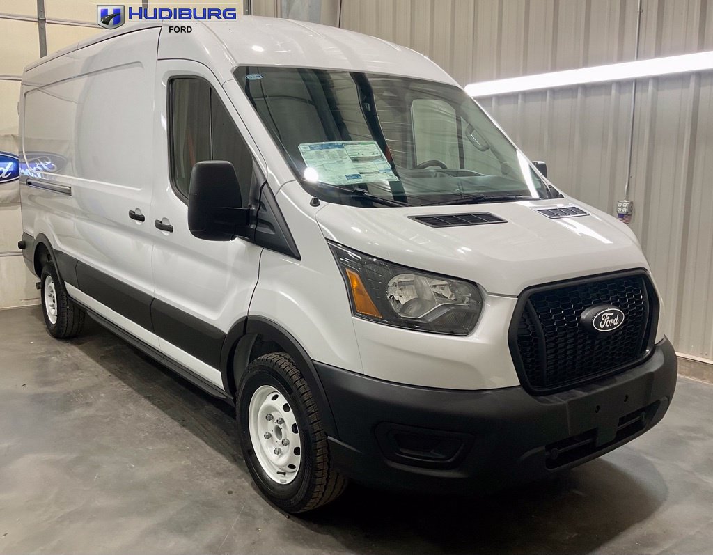 Used 2026 Ford Transit 150 148 Medium Roof w/ Fleet Fuel Economy Package RWD image 1