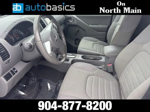 Used 2019 Nissan Frontier S image 18