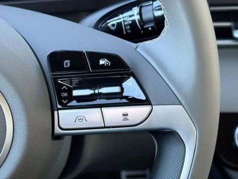 New 2026 Hyundai Elantra SEL Sport Premium FWD image 24