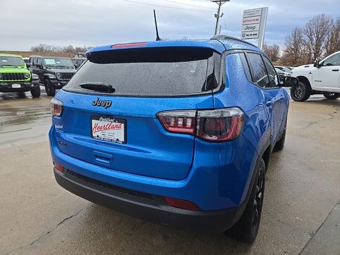 New 2026 Jeep Compass Latitude image 10