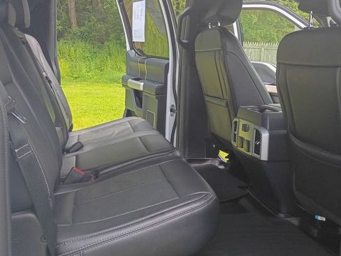 Used 2022 Ford F250 Lariat w/ Tremor Off-Road Package AWD/4WD image 15