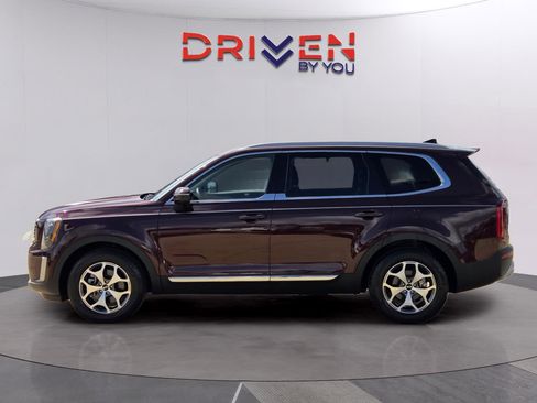 Used 2020 Kia Telluride EX image 2