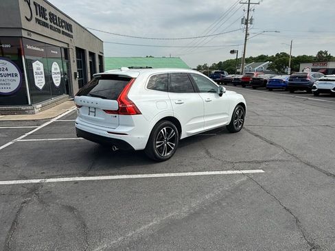 Used 2018 Volvo XC60 T5 Momentum w/ Convenience Package AWD/4WD image 16