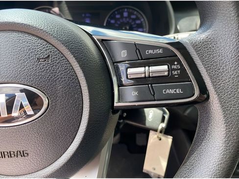 Used 2020 Kia Forte LXS image 15