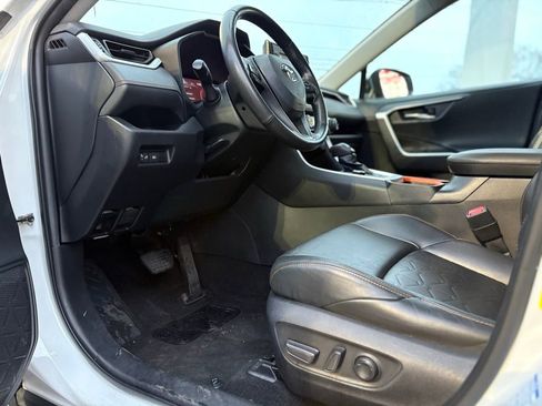 Used 2022 Toyota RAV4 Adventure image 17