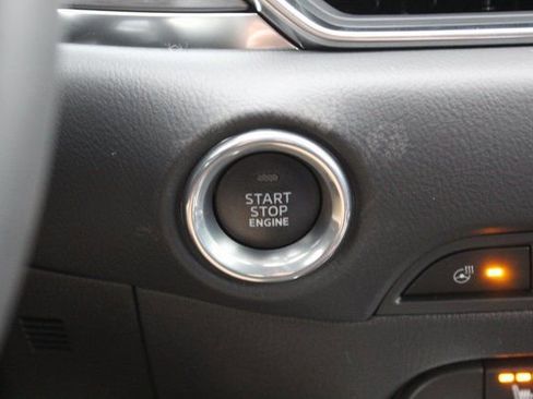 New 2025 MAZDA CX-5 AWD 2.5 S w/ Premium Plus Pkg image 19