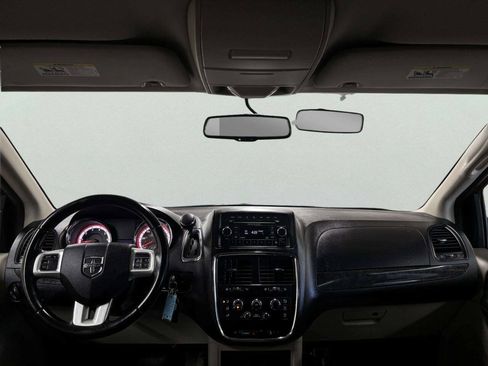 Used 2016 Dodge Grand Caravan SE w/ Quick Order Package 29E SE FWD image 20