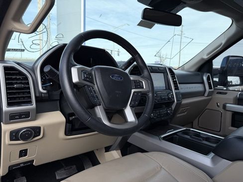 Used 2020 Ford F350 Lariat w/ Lariat Value Package image 10
