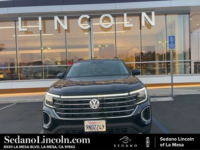 Used 2024 Volkswagen Atlas SE w/ Panoramic Sunroof Package