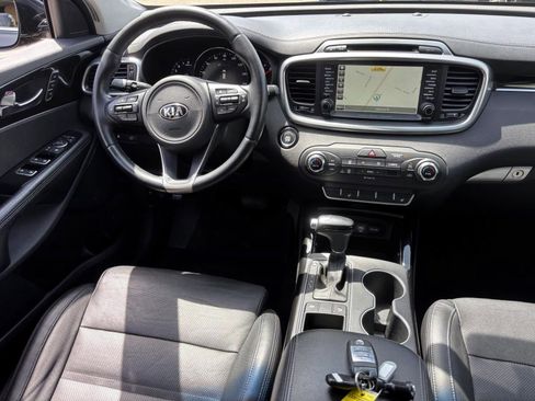 Used 2016 Kia Sorento SX FWD image 31