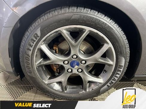 Used 2013 Ford Focus SE FWD image 9