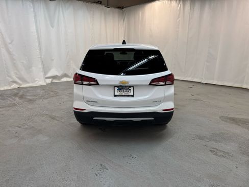 Certified 2024 Chevrolet Equinox LT image 4