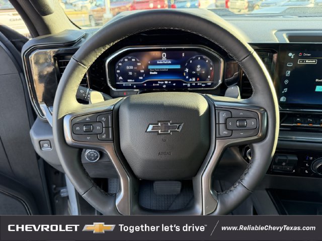 Used 2025 Chevrolet Silverado 1500 ZR2 w/ Technology Package AWD/4WD image 15
