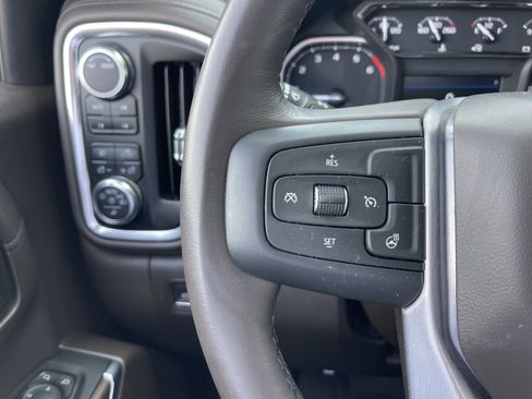 Used 2022 GMC Sierra 1500 SLT image 38