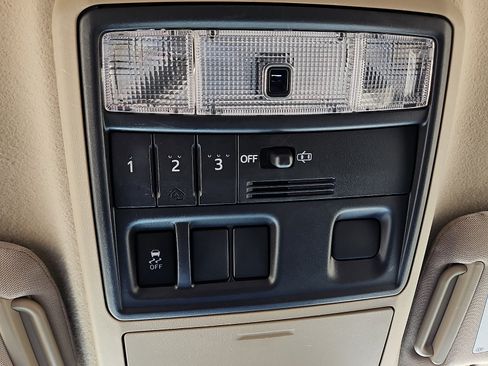 Used 2013 Toyota 4Runner SR5 RWD image 18