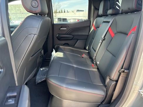 New 2026 Chevrolet Colorado Z71 w/ Midnight Edition AWD/4WD image 34