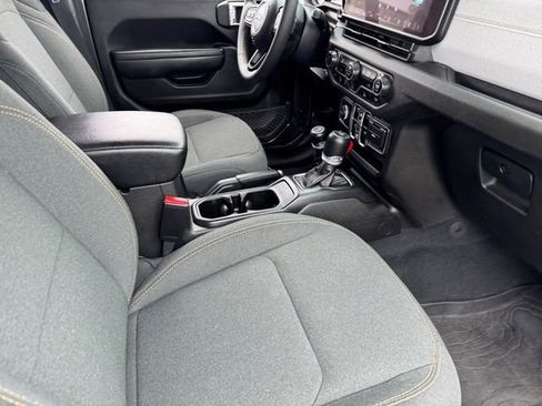 Certified 2024 Jeep Wrangler Unlimited Sport AWD/4WD image 17