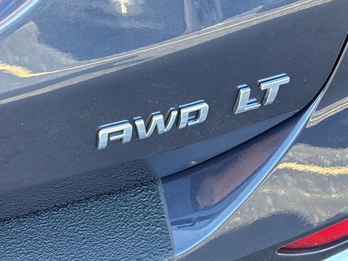 Used 2019 Chevrolet Equinox LT AWD/4WD image 8