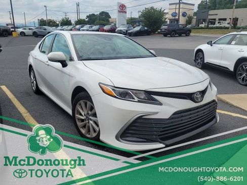 Used 2024 Toyota Camry LE w/ Convenience Package FWD image 3