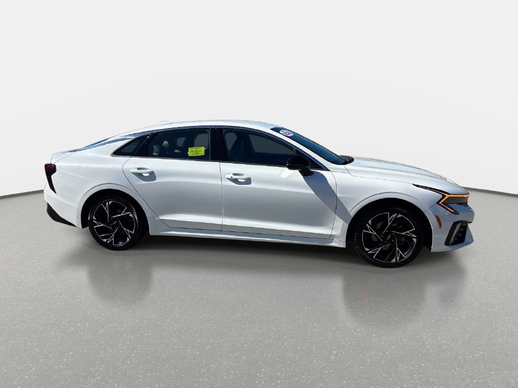 Used 2025 Kia K5 GT-Line AWD/4WD image 3