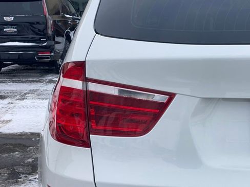 Used 2017 BMW X3 xDrive28i image 17