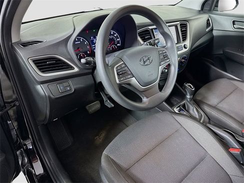 Used 2019 Hyundai Accent SEL image 18