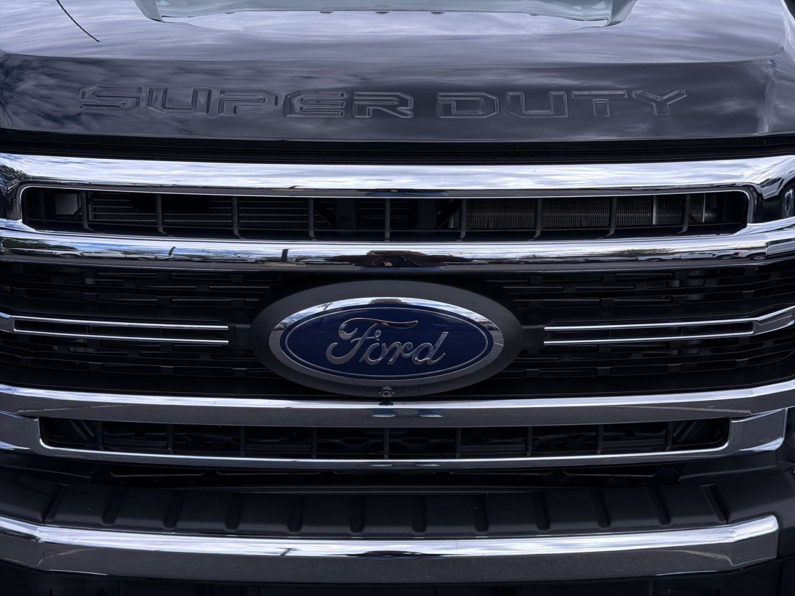 Used 2022 Ford F350 Lariat w/ Lariat Ultimate Package AWD/4WD image 12