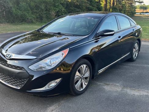 Used 2013 Hyundai Sonata Limited FWD image 4