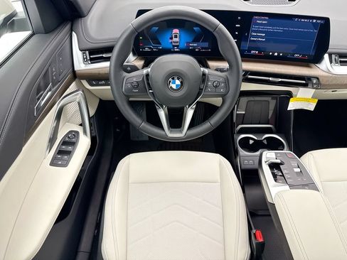 New 2026 BMW X1 xDrive28i w/ Convenience Package AWD/4WD image 10