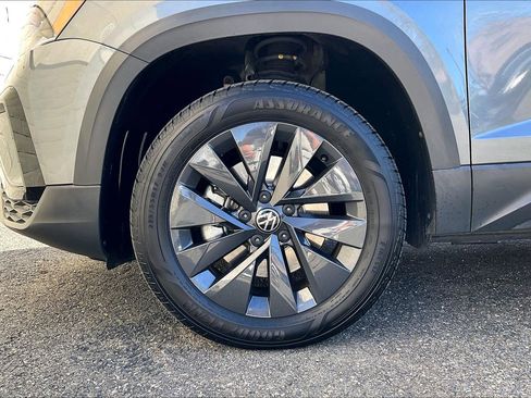 Certified 2023 Volkswagen Taos S w/ IQ Drive S Package image 8