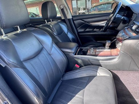 Used 2015 INFINITI Q70 L 3.7 w/ Deluxe Touring Package image 6