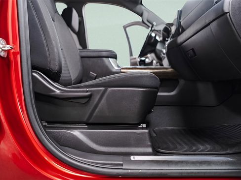 Used 2022 GMC Sierra 1500 Elevation w/ Max Trailering Package image 34