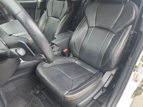 Used 2018 Subaru Crosstrek 2.0i Premium AWD/4WD image 22