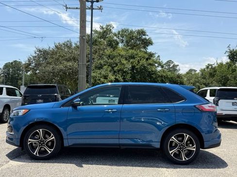 Used 2021 Ford Edge ST w/ Cargo Accessory Package AWD/4WD image 4