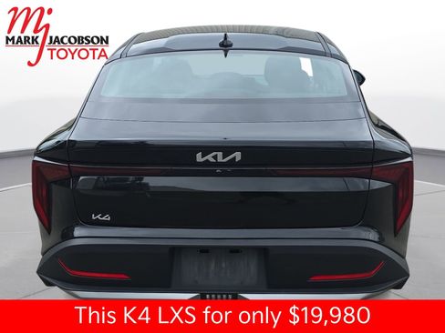 Used 2025 Kia K4 FWD image 11