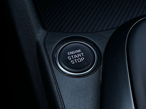 Used 2025 Kia K4 LXS image 24