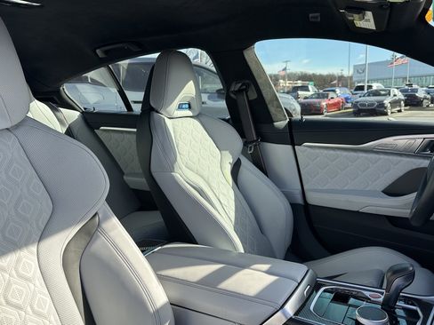 Used 2025 BMW M8 Competition w/ Driving Assistance Package image 33