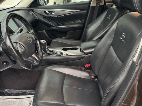 Used 2014 INFINITI Q50 Premium w/ Navigation Package RWD image 8