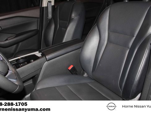 Certified 2023 Nissan Rogue SV w/ SV Premium B Package FWD image 4