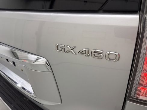 Used 2016 Lexus GX 460 image 17
