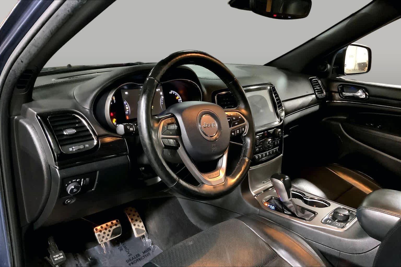Used 2020 Jeep Grand Cherokee High Altitude AWD/4WD image 17