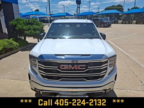 Used 2025 GMC Sierra 1500 SLT RWD image 3