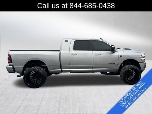 Used 2023 RAM 2500 Laramie w/ Night Edition image 4