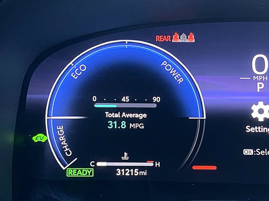 Certified 2025 Toyota Camry XLE FWD image 17