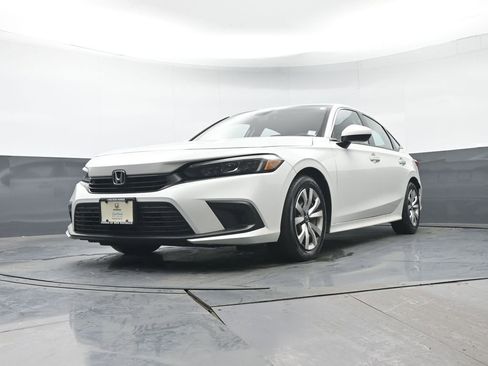 Certified 2024 Honda Civic LX image 27